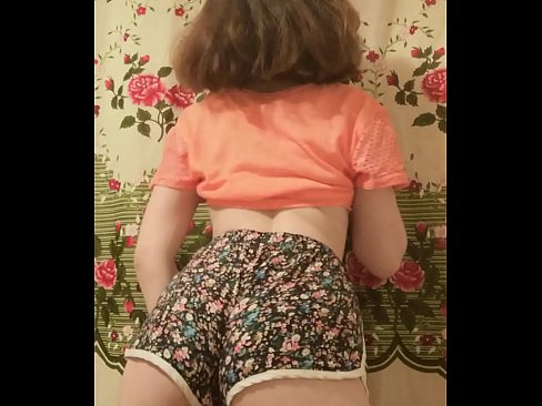 ❤️ Jeune fille sexy se déshabillant devant la caméra. ☑ Fucking at fr.storestarbucks.top ❌❤